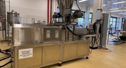 Twin screw extruder (FT36L, Jinan Arrow Machinery, China) with mixer, shaping, and core filling machine customized for the production of texturized vegetable proteins or cereals.